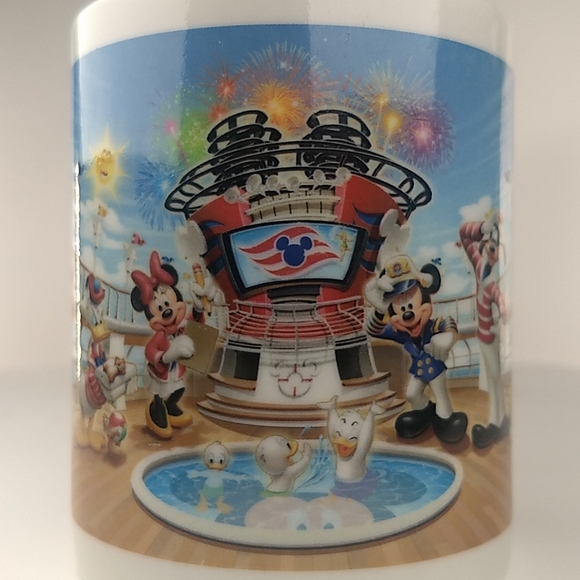Disney Cruise Line 2011 Mug 12 Ounce Ceramic - Picture 11 of 13
